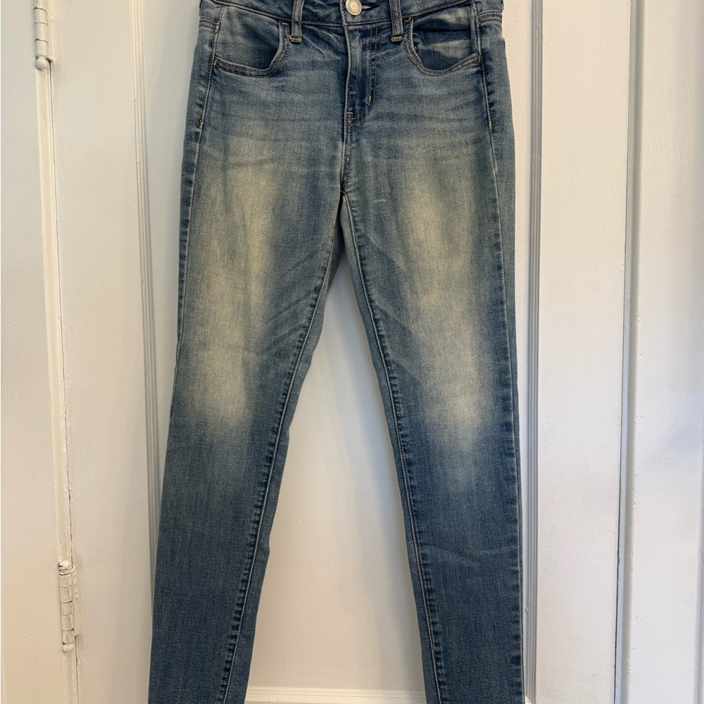 J33 Y2K American Eagle Outfitters Light Blue Skinny Jeans size 0